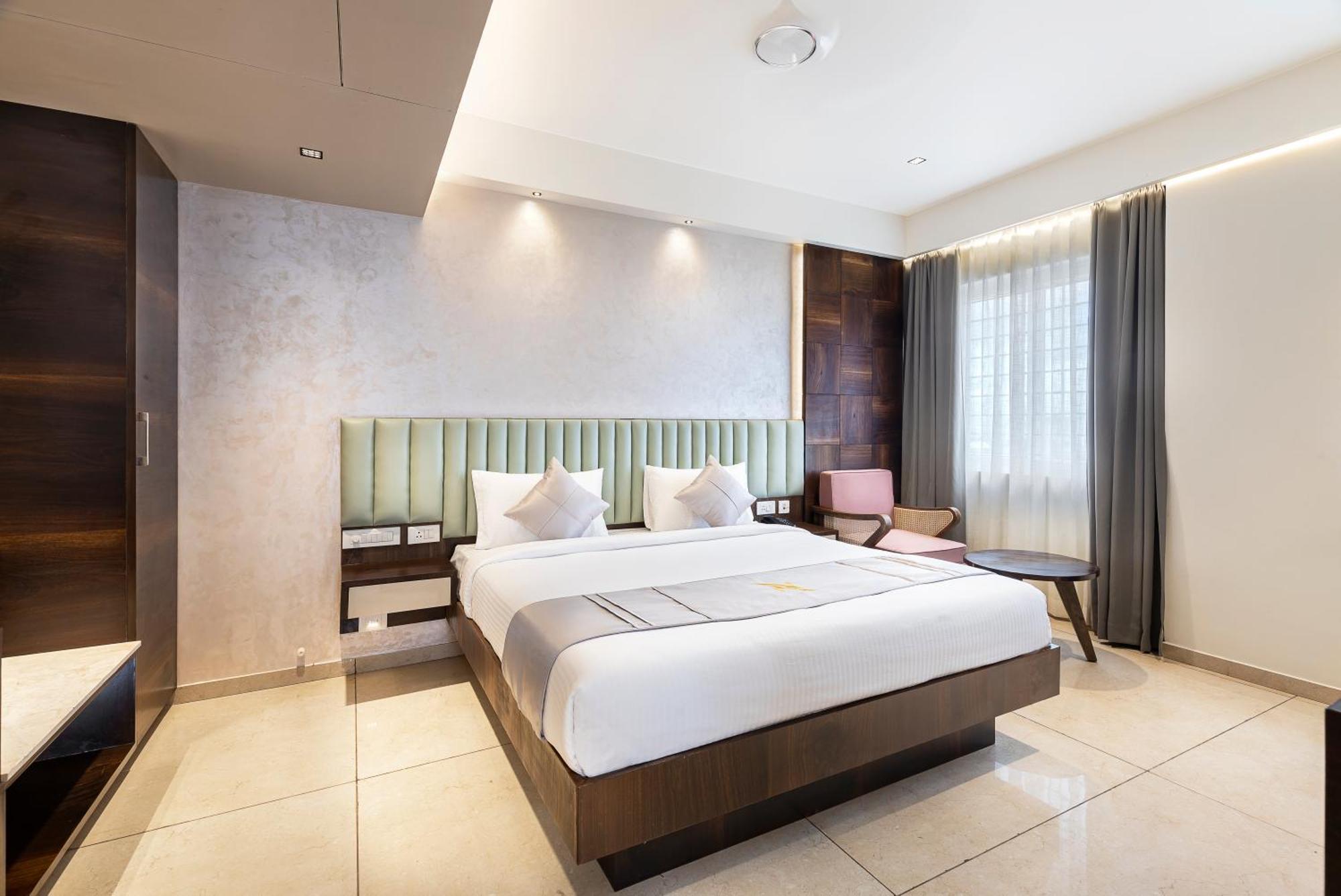 Narthaki Boutique Hotel Bangalore Eksteriør billede